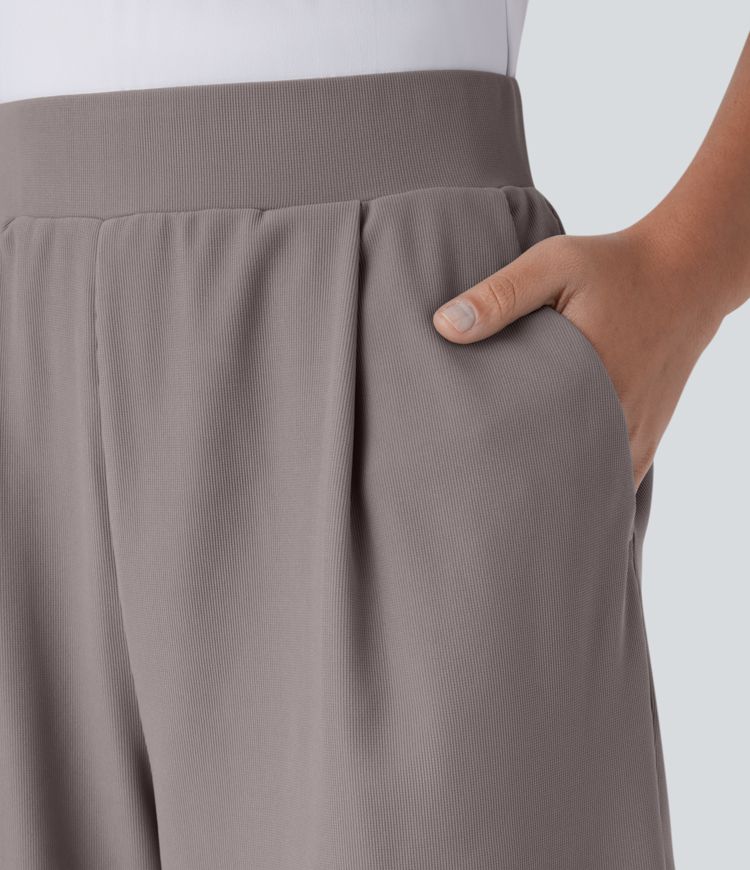 hochgeschnittene figurformende arbeitsshorts mit taschen und mikrowaffelmuster